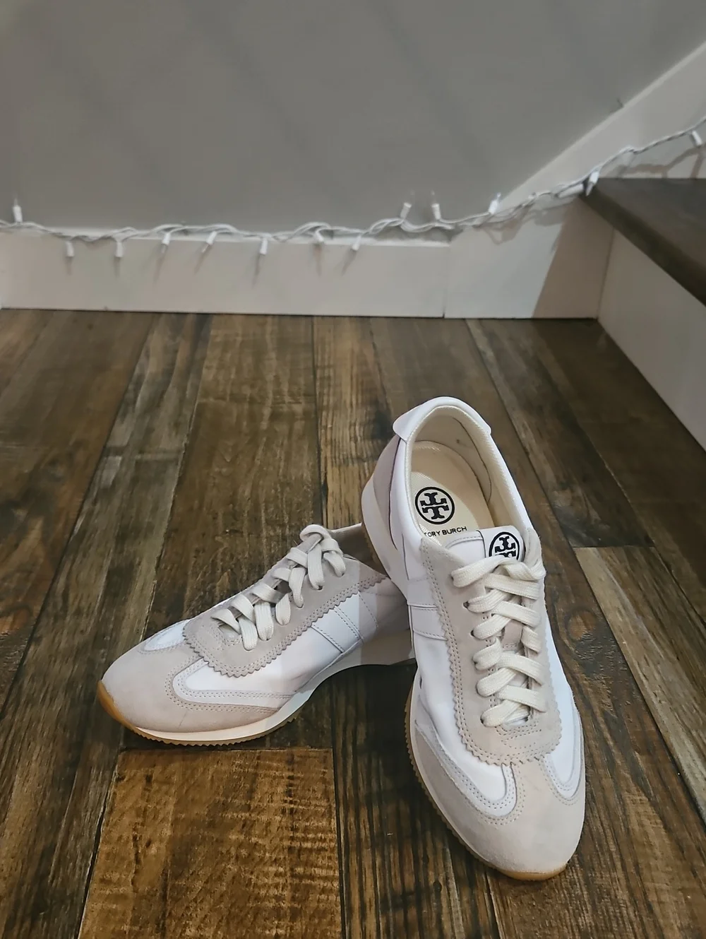 Tory Burch Hank Women'spSuede Low Top Sneakers Suede Size 7.5